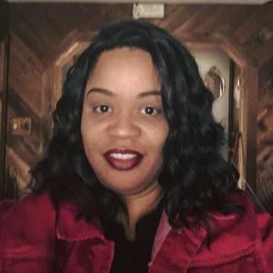 Meet your Posher, Angelia